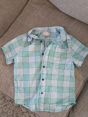 Cat & Jack Short-Sleeve Plaid Button-Down in Light Blue & Mint